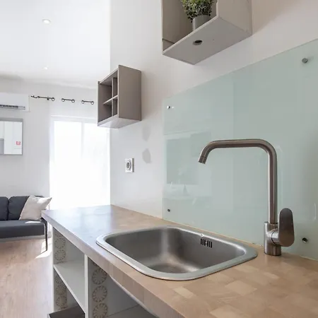 Apartamento Le Partage Des Eaux - 4 Couchages - Hypercentre - Clim - Wifi LʼIsle-sur-la-Sorgue Exterior foto