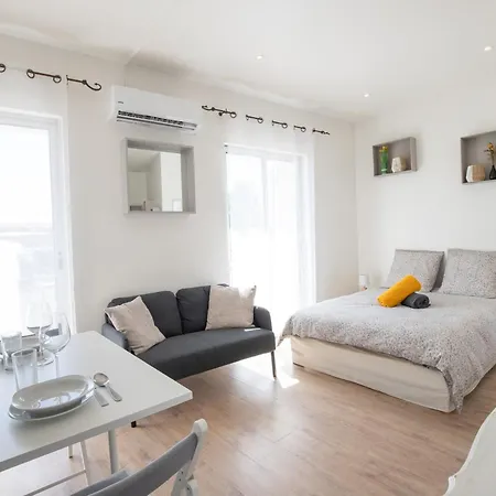 Apartamento Le Partage Des Eaux - 4 Couchages - Hypercentre - Clim - Wifi LʼIsle-sur-la-Sorgue Exterior foto